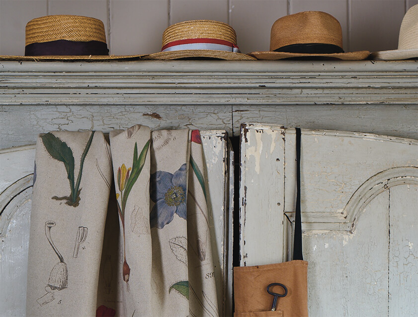 Spill Resistant RHS Lilian Snelling Design drape